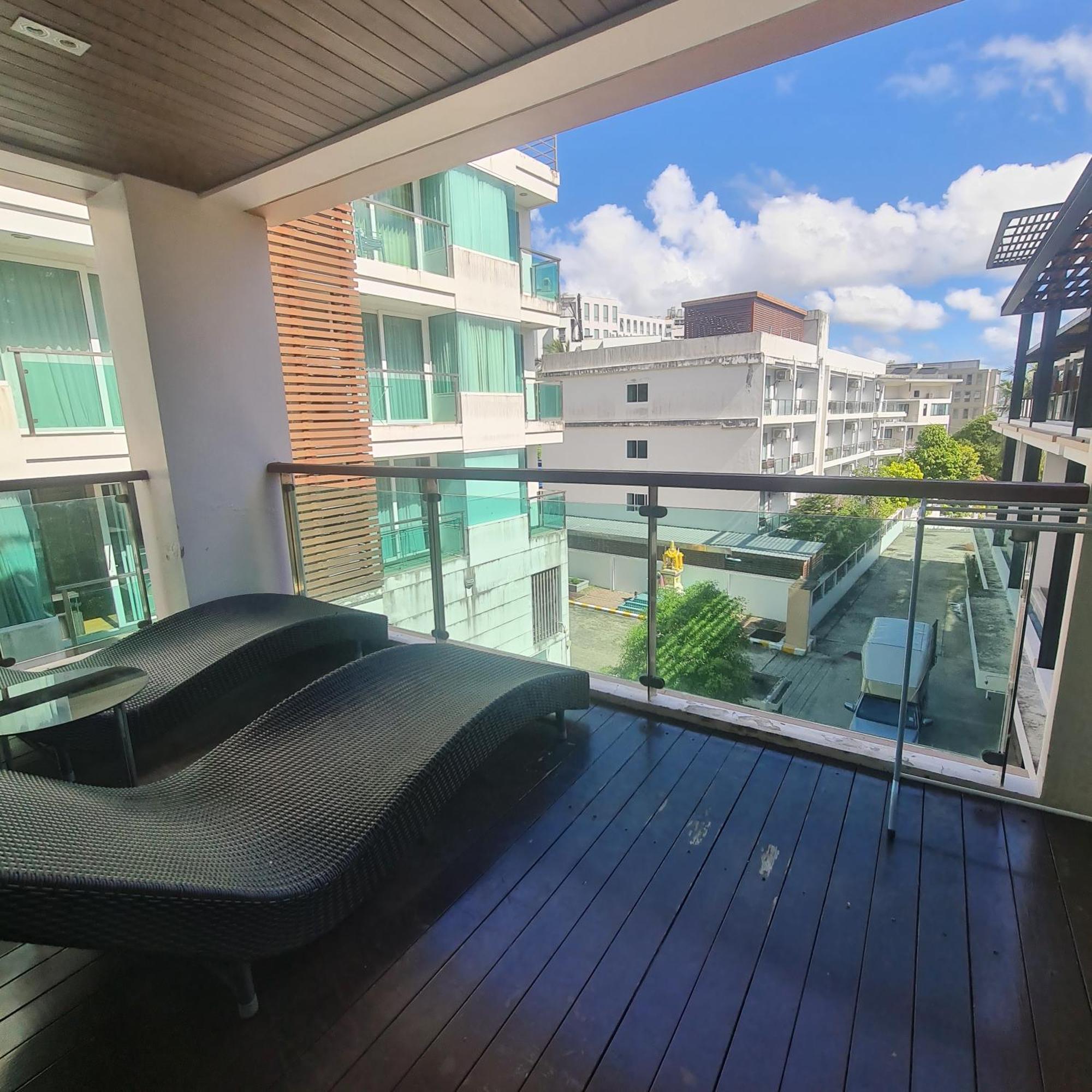 The Privilege Residence Patong Экстерьер фото