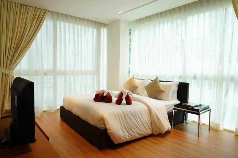 The Privilege Residence Patong Экстерьер фото