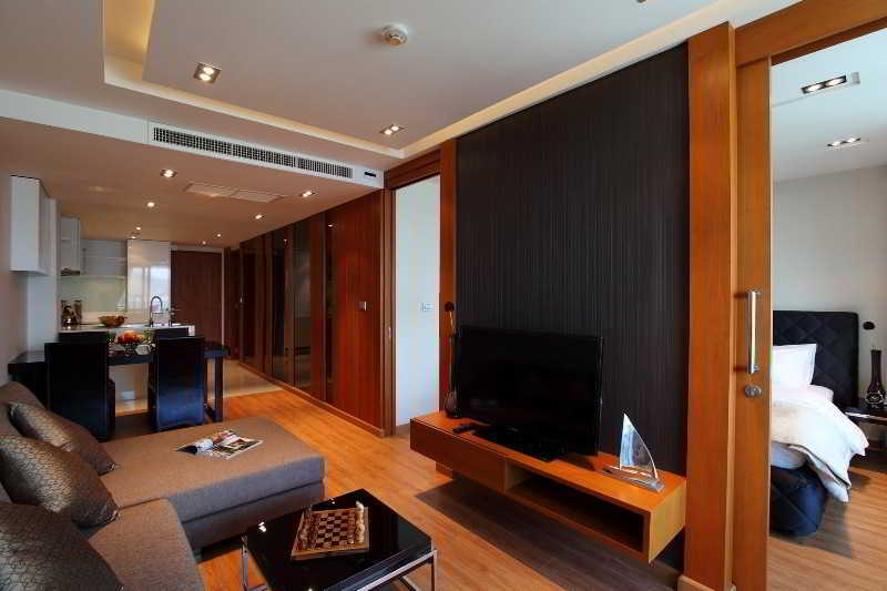 The Privilege Residence Patong Экстерьер фото